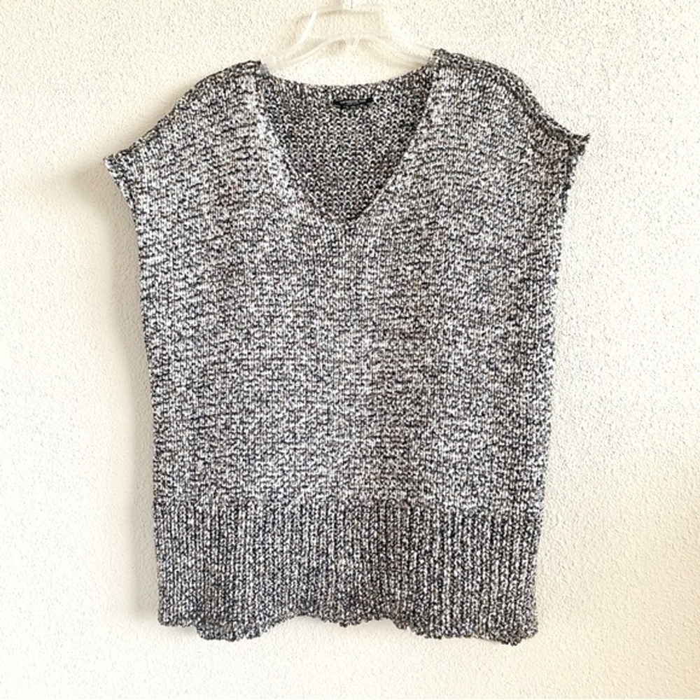 LAFAYETTE 148 New York | Lafayette 148 New York V-Neck Sweater Vest | Sm…